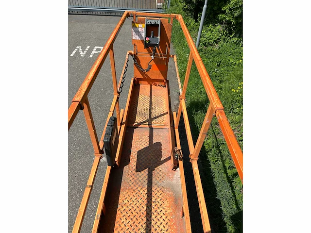 2016 jlg 2032 es schaarhoogwerker - afbeelding 15 van  15