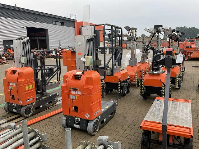 2016 jlg 20mvl hoogwerker / personenlift - afbeelding 1 van  10