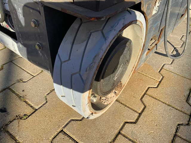 2016 jlg 20mvl hoogwerker / personenlift - afbeelding 8 van  9