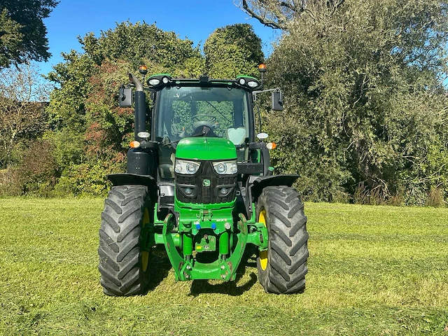 2016 john deere 6110r vierwielaangedreven landbouwtractor - afbeelding 12 van  39