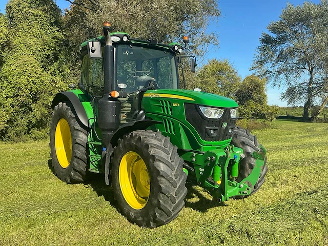 2016 john deere 6110r vierwielaangedreven landbouwtractor - afbeelding 23 van  39