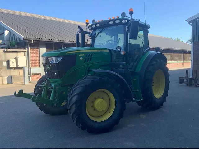 2016 john deere 6155r vierwielaangedreven landbouwtractor - afbeelding 1 van  34