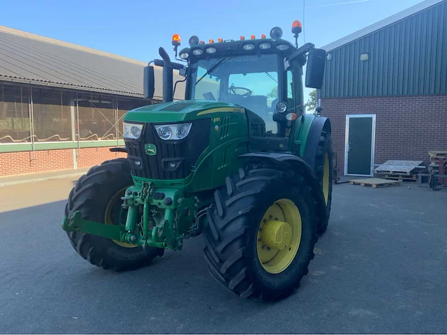 2016 john deere 6155r vierwielaangedreven landbouwtractor - afbeelding 23 van  34