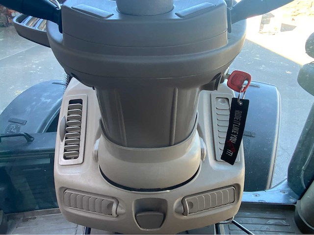 2016 john deere 6155r vierwielaangedreven landbouwtractor - afbeelding 25 van  34