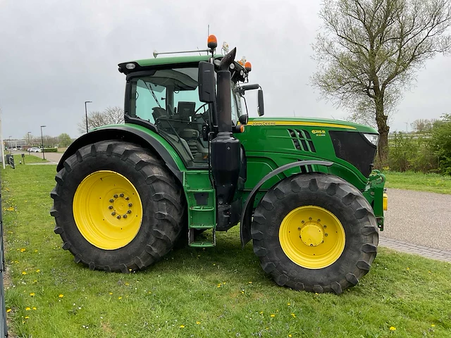2016 john deere 6215r vierwielaangedreven landbouwtractor - afbeelding 29 van  33