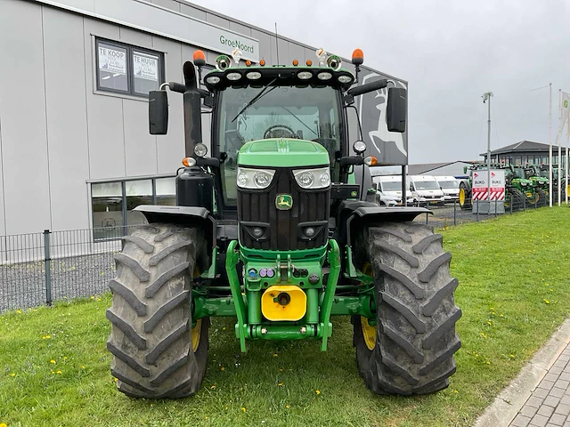 2016 john deere 6215r vierwielaangedreven landbouwtractor - afbeelding 31 van  33