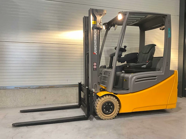 2016 jungheinrich efg 216k vorkheftruck - afbeelding 1 van  22