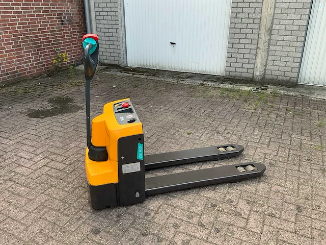 2016 jungheinrich eje m15 elektrische palletwagen - afbeelding 1 van  11