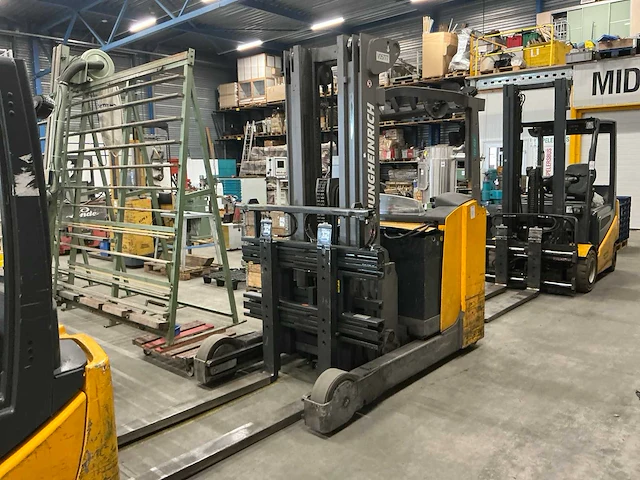 2016 jungheinrich etv 311 reach truck - afbeelding 1 van  14