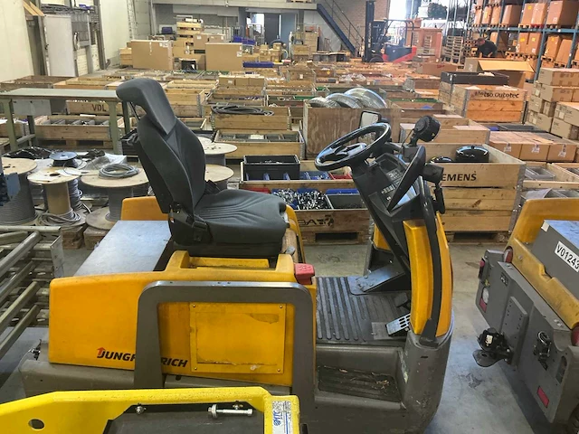 2016 jungheinrich ezs570 elektrische trekker - afbeelding 11 van  14