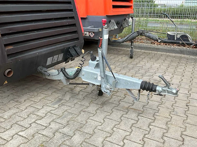 2016 kaeser m82 luchtcompressor aanhangwagen - afbeelding 10 van  16