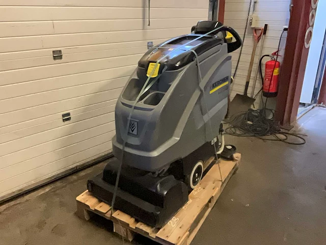2016 karcher b 40 c ep vloerreiniger - afbeelding 2 van  8