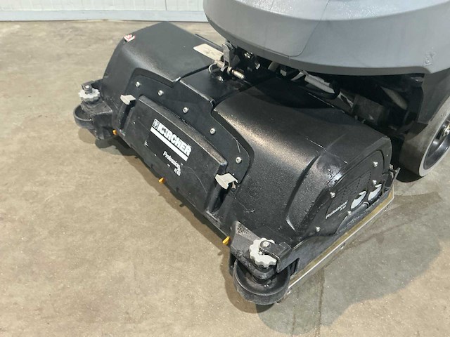 2016 kärcher b 60 w bp dose fleet vloerreiniger - afbeelding 8 van  11