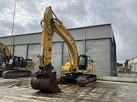 2016 komatsu hb365lc rupsgraafmachine