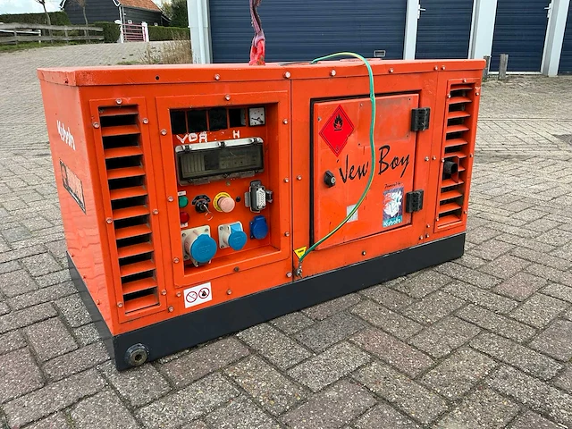 2016 kubota eps73de stroomgenerator - afbeelding 1 van  16
