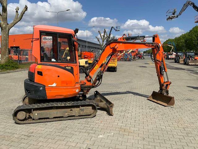 2016 kubota u35-3a3 mini graafmachine - afbeelding 21 van  24