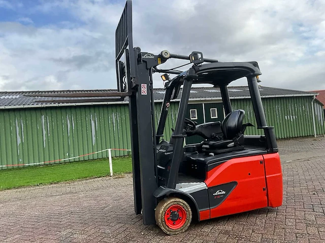2016 linde e16-02 vorkheftruck - afbeelding 2 van  24