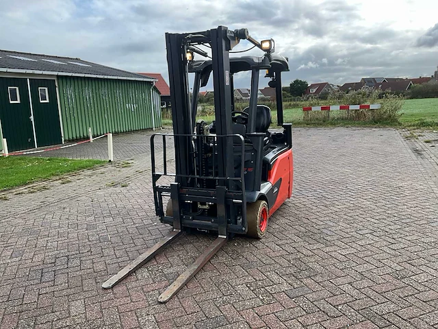 2016 linde e16-02 vorkheftruck - afbeelding 12 van  24