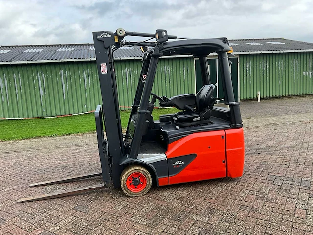 2016 linde e16-02 vorkheftruck - afbeelding 24 van  24