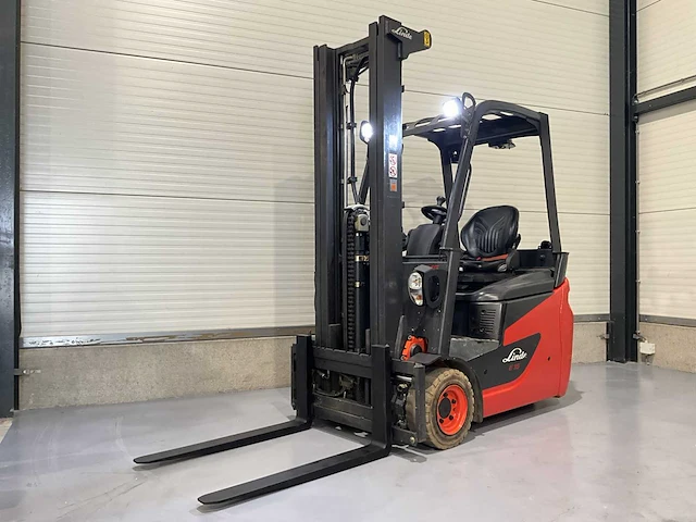 2016 linde e16c-01 vorkheftruck weinig uren - afbeelding 1 van  22