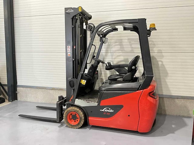 2016 linde e16c-01 vorkheftruck weinig uren - afbeelding 18 van  22