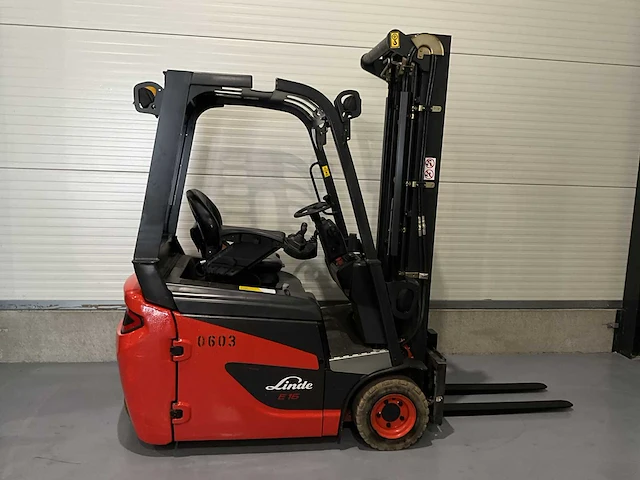 2016 linde e16c-01 vorkheftruck weinig uren - afbeelding 20 van  22