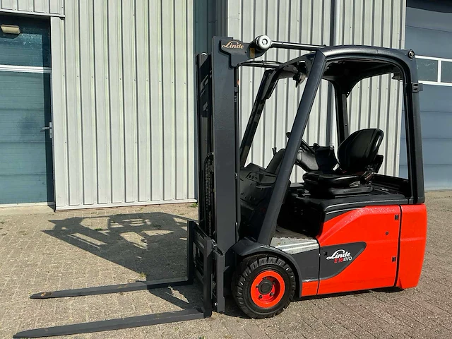 2016 linde e16c-02 vorkheftruck - afbeelding 1 van  16