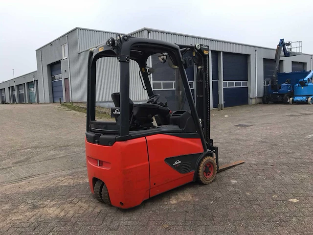 2016 linde e16h-02 vorkheftruck - afbeelding 13 van  15