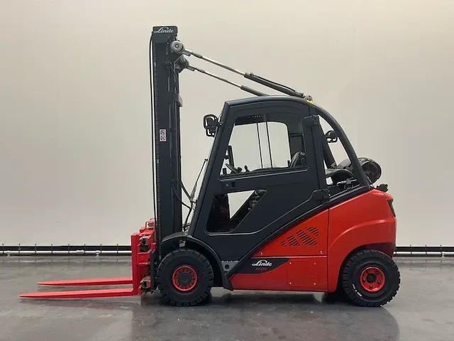2016 linde h25t-02 vorkheftruck - afbeelding 19 van  24