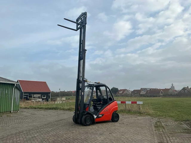 2016 linde h25t-02 vorkheftruck - afbeelding 2 van  17