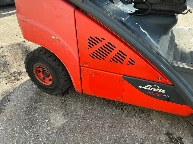 2016 linde h25t-02 vorkheftruck - afbeelding 15 van  23