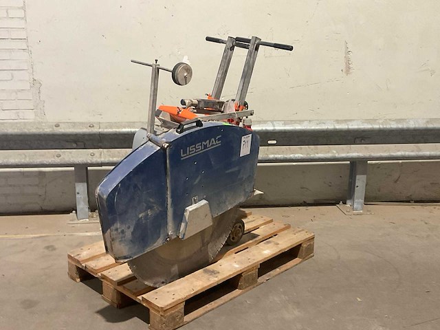 2016 lissmac compactcut 400 e asfaltzaagmachine / betonzaagmachine - afbeelding 1 van  16