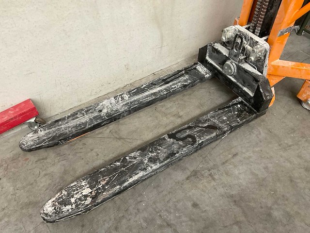 2016 lpt hand hydraulische palletwagen - afbeelding 2 van  5