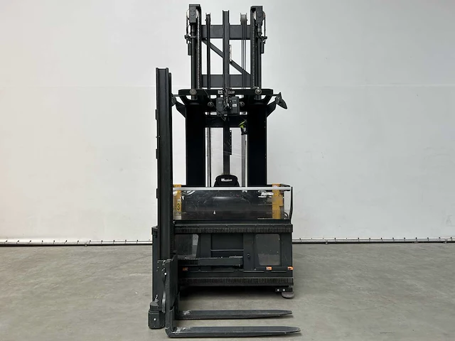 2016 magaziner ek1100 smallegangentruck - afbeelding 2 van  34
