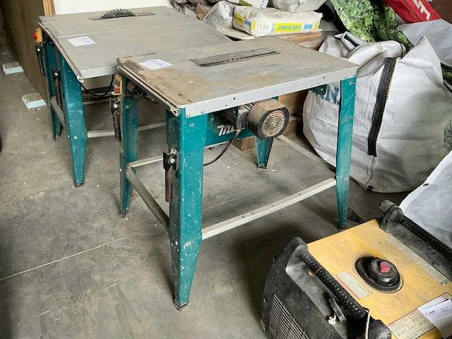 2016 makita 2712 zaagtafel - afbeelding 1 van  7