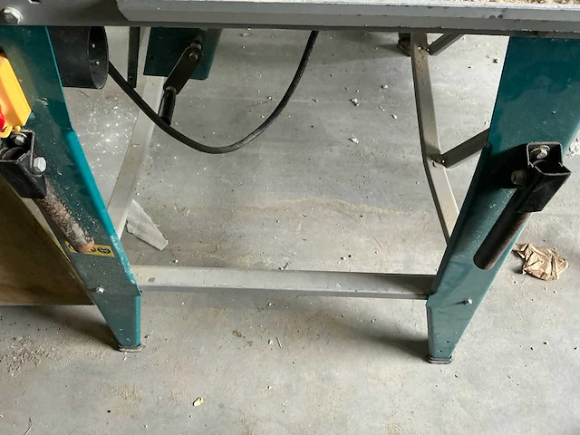2016 makita 2712 zaagtafel - afbeelding 6 van  6