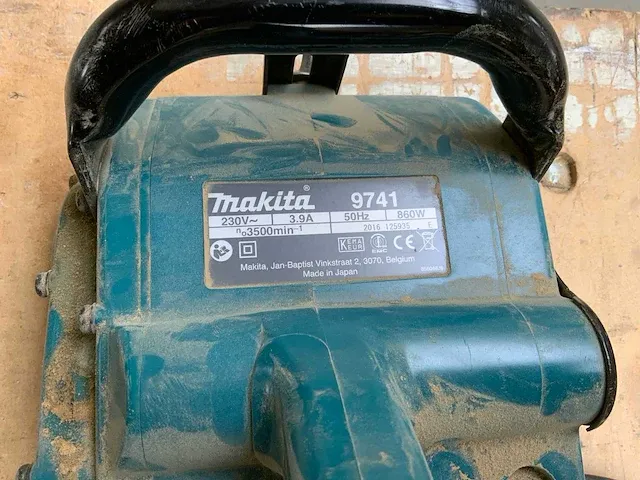 2016 makita 9741 borstel schuurmachine - afbeelding 3 van  3