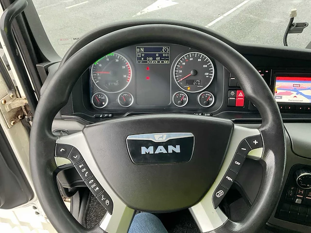 2016 man tgx 18.440 vrachtwagen - afbeelding 32 van  47