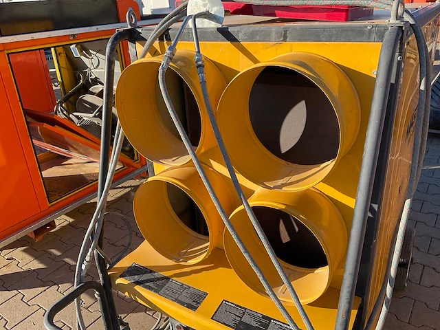 2016 mcs master air-bus bv 470 fs industriële heater / event heater / hetelucht turbine - afbeelding 11 van  13