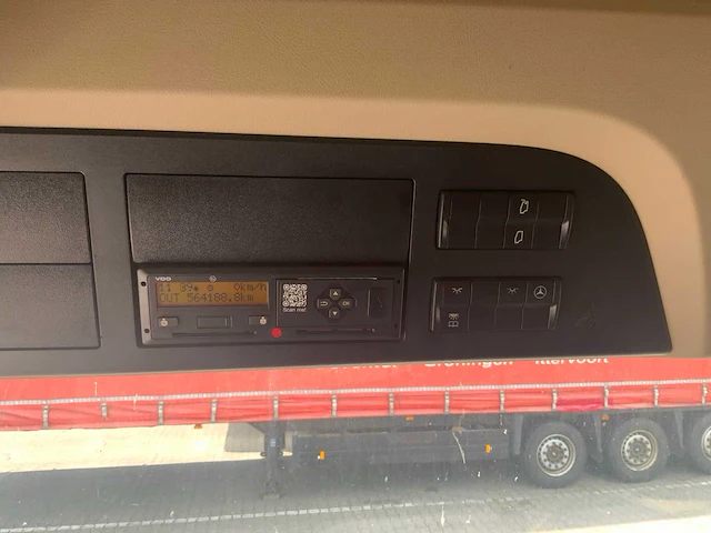 2016 mercedes-benz 963-4-a actros opleggertrekker met oplegger - afbeelding 57 van  64