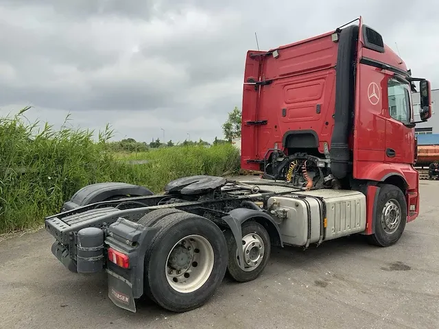 2016 mercedes-benz actros 2343 vrachtwagen - afbeelding 23 van  61