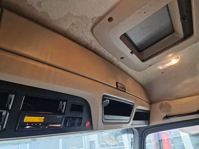2016 mercedes-benz actros 2343 vrachtwagen - afbeelding 49 van  61