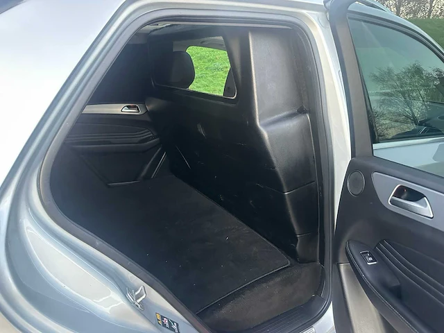 2016 mercedes-benz gle350d bedrijfswagen - afbeelding 27 van  42