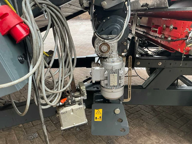 2016 miedema mh240 aardappel sorteermachine - afbeelding 22 van  39