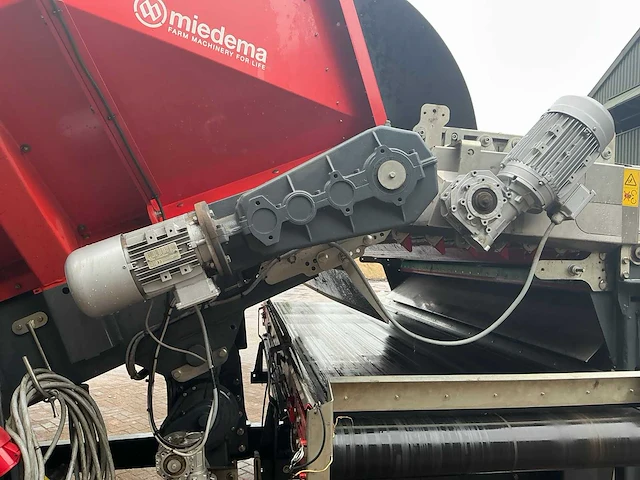 2016 miedema mh240 aardappel sorteermachine - afbeelding 25 van  39