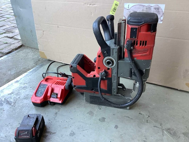 2016 milwakee m18 fmdp accu magneetboor - afbeelding 4 van  5
