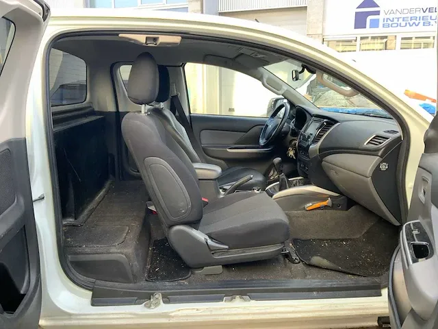 2016 mitsubishi l200 2.4di-d club cab intense pick up truck - afbeelding 31 van  48
