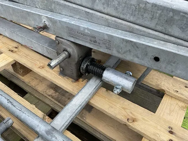 2016 muba kal 275 krachtarmlift / montagelift - afbeelding 7 van  7