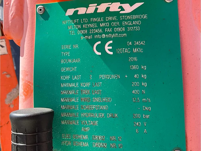 2016 niftylift nifty 120 tac hoogwerker aanhangwagen - afbeelding 34 van  35
