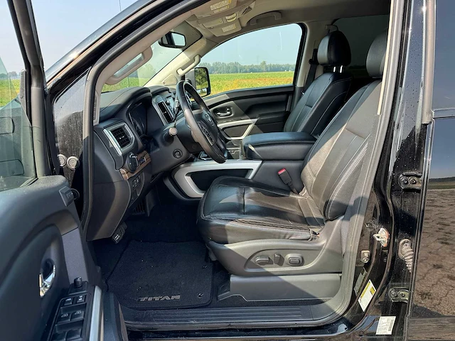 2016 nissan titan xd 5.0 v8 cummins bedrijfswagen - afbeelding 8 van  27